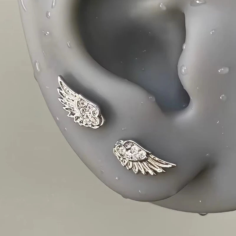 Polished Gold Circle Hoop Earrings
